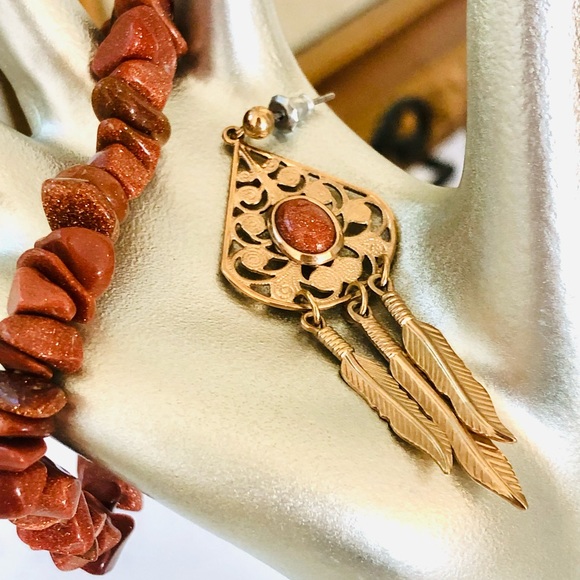 Vintage Sandstone Earrings & Bracelet - Picture 5 of 12